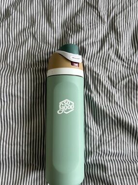 Green & brown 24oz Owala